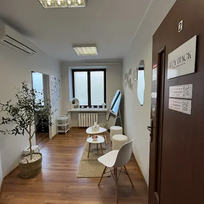 IZZY BLACK- Studio Tatuażu Tarnów