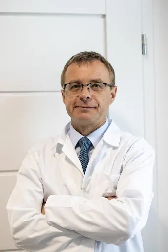 Lek.med. Grzegorz Jacak, Specjalista Urolog